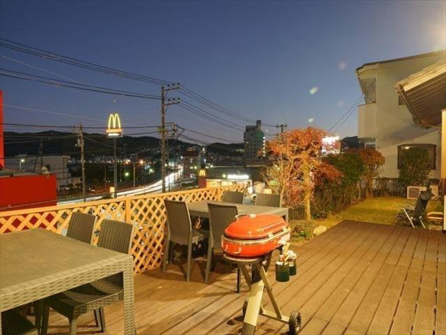 海と駅の近くのゲストハウス海悠 Ito  Bagian luar foto